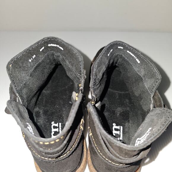 NEW Born Wynter Ankle Bootie Womens 8 Black Suede Distressed Casual Fall Winter - Picture 9 of 13